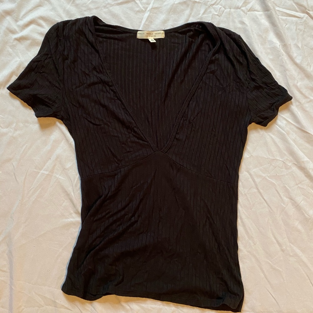 Black v-neck top